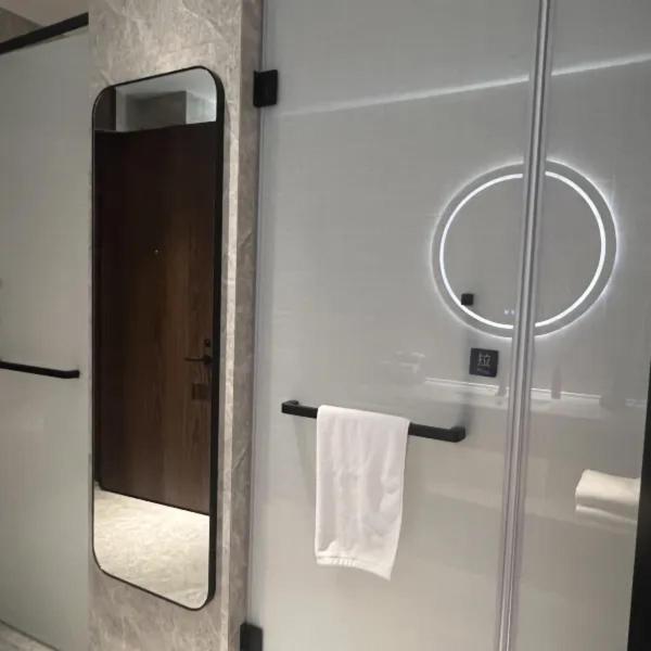Urcove By Hyatt Futian Cbd Hotel Шънджън Екстериор снимка